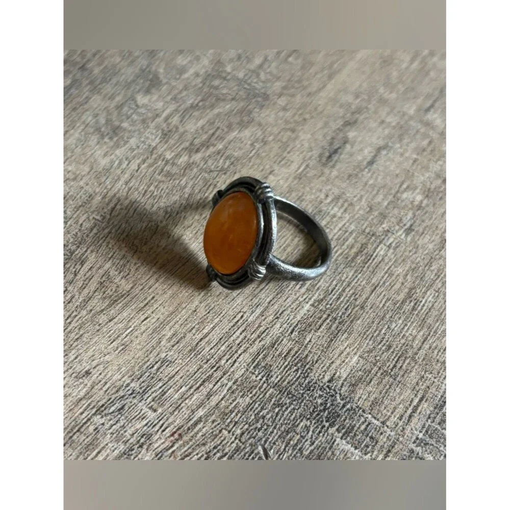Untested women’s size 13.5 metal butterscotch amber or orange spiny oyster ring